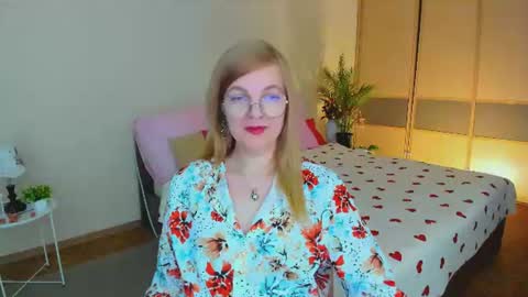 Alice online show from July 16, 10:51 am