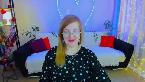 Alice online show from May 6, 10:32 am