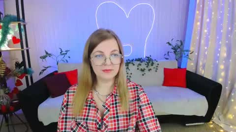 Alice online show from May 31, 4:55 am
