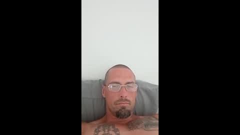 yupthat66 online show from June 5, 9:42 pm