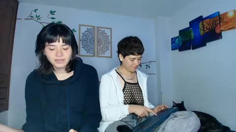 zafira_raven online show from June 1, 1:51 am