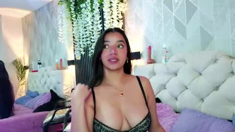 Zaira Bonny online show from June 20, 4:24 pm