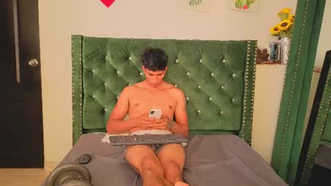 zaynmoretti online show from June 30, 5:01 pm