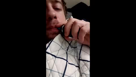 zchasebluesky22 online show from May 11, 6:42 am