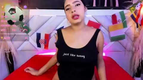 Zoey  online show from July 8, 10:24 pm