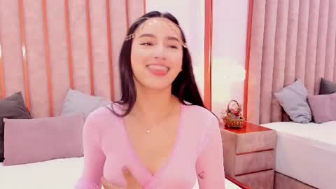 Zoe Monrow online show from June 17, 12:21 pm