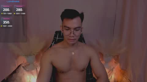 Bruce online show from December 11, 1:37 am