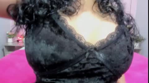Snapshot of 00valeriasexxx chatting on February 8, 1:01 pm Valeria online show from February 8, 1:01 pm
