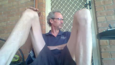 03oldskoolatgm online show from December 18, 6:41 am