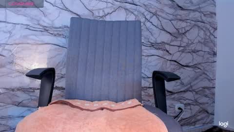 naty online show from January 26, 2:52 pm