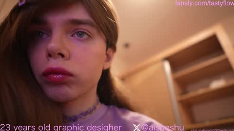 Aishe online show from January 30, 2:25 pm