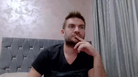 10in_deluxe online show from January 13, 4:15 pm