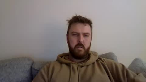 123holt123 online show from April 2, 7:54 pm