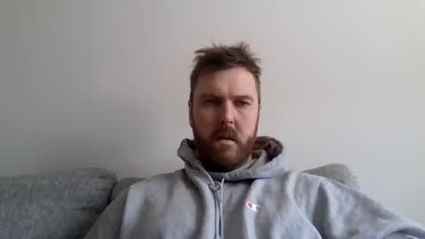 123holt123 online show from February 9, 7:05 pm