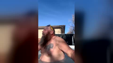 12sil online show from January 31, 7:11 pm