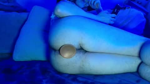 eyes online show from February 25, 4:49 am