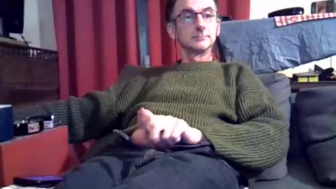 Snapshot of 18remy45 chatting on October 4, 11:13 pm 18remy45 online show from October 4, 11:13 pm