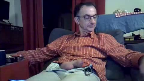Snapshot of 18remy45 chatting on September 10, 9:38 pm 18remy45 online show from September 10, 9:38 pm
