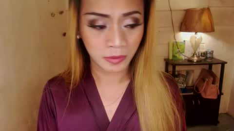Snapshot of 1bigsurprise4you chatting on February 24, 3:44 am angel online show from February 24, 3:44 am