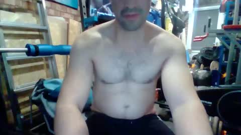 1lifelive online show from November 10, 10:23 pm