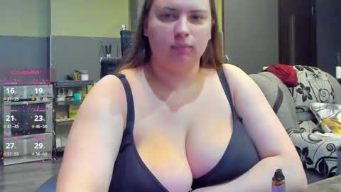 1LINDSEY1 online show from October 9, 12:27 am