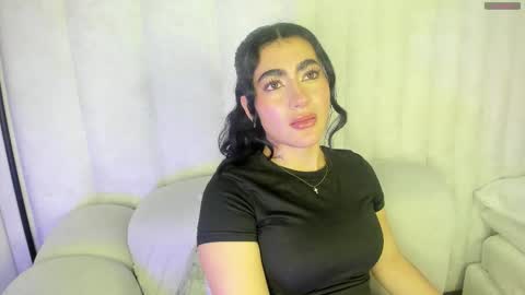 Snapshot of 1m_emily chatting on September 23, 8:37 pm . online show from September 23, 8:37 pm