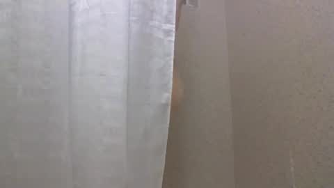 TheShyOne18 online show from November 9, 4:05 am