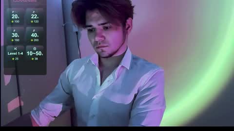 Snapshot of 1roberttt chatting on October 9, 9:42 pm 1roberttt online show from October 9, 9:42 pm