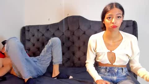 1Threestar online show from November 30, 2:35 pm