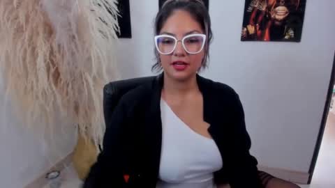 Snapshot of 1wayra chatting on February 7, 3:08 pm 1wayra online show from February 7, 3:08 pm