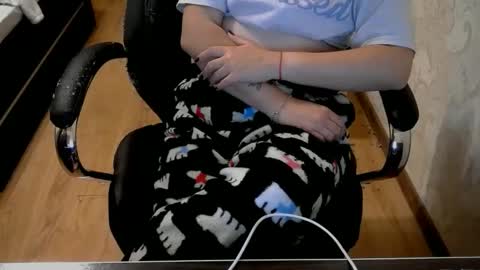 Snapshot of 1your_hot_girls chatting on October 25, 7:36 pm 1your_hot_girls online show from October 25, 7:36 pm