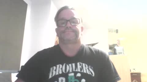 Thomas online show from November 5, 6:32 pm