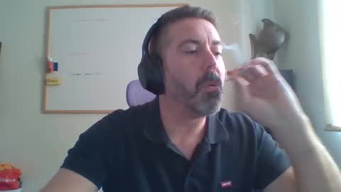 Snapshot of 23cmt4you_vlc chatting on September 25, 8:43 am 23cmt4you_vlc online show from September 25, 8:43 am