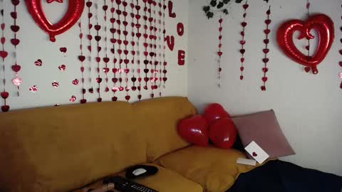 25melin online show from September 20, 4:32 pm