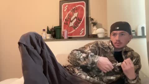 26sneakers online show from December 7, 8:00 pm