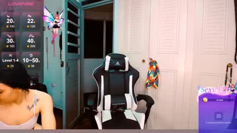 Snapshot of 2girls__dream chatting on January 27, 9:55 am samantha sharon online show from January 27, 9:55 am
