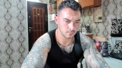 2sexymuscles online show from October 9, 7:41 pm