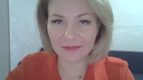 Snapshot of 3susie chatting on October 16, 10:26 am 3susie online show from October 16, 10:26 am