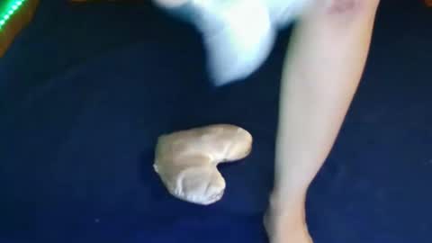 Ixela online show from February 21, 3:37 pm