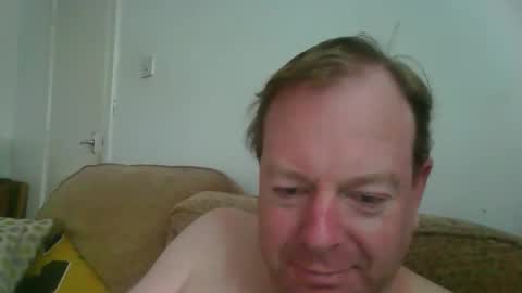 robert online show from February 21, 11:13 am