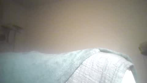 5issy5lut online show from April 2, 1:18 pm