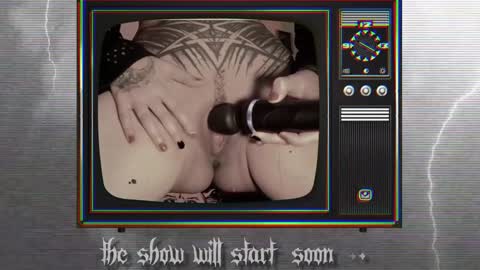 Snapshot of 666deathgasm chatting on January 21, 7:06 pm Juune online show from January 21, 7:06 pm