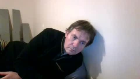 Snapshot of 666eldiablo666 chatting on October 18, 8:57 pm 666eldiablo666 online show from October 18, 8:57 pm