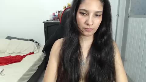 lucero online show from March 6, 10:15 pm