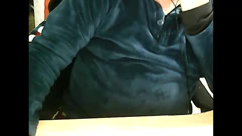 Snapshot of 69desamor chatting on December 20, 7:12 am 69desamor online show from December 20, 7:12 am