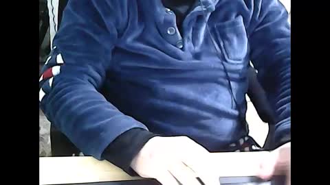 Snapshot of 69desamor chatting on February 23, 6:49 am 69desamor online show from February 23, 6:49 am