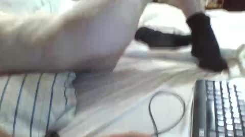 Snapshot of 69sextoyboy69 chatting on September 22, 9:02 am 69sextoyboy69 online show from September 22, 9:02 am