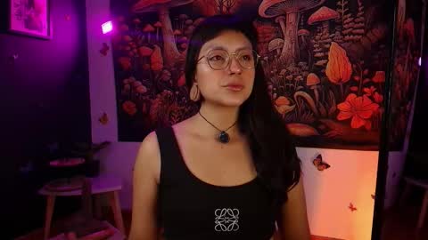 B R I E L A  online show from March 21, 6:08 am