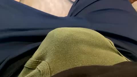 6inchboytoy online show from January 11, 1:01 pm