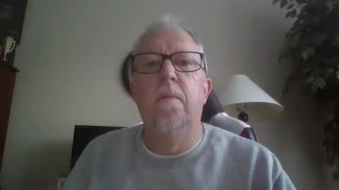 72funguy71 online show from March 11, 11:15 pm